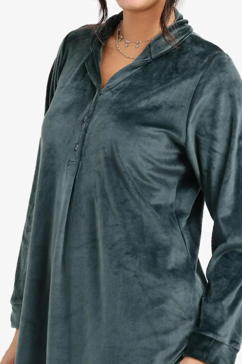 Carina - Notch Collar Velvet Nightgown 38