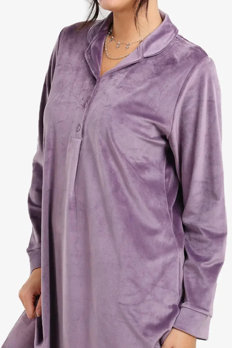 Carina - Notch Collar Velvet Nightgown 37