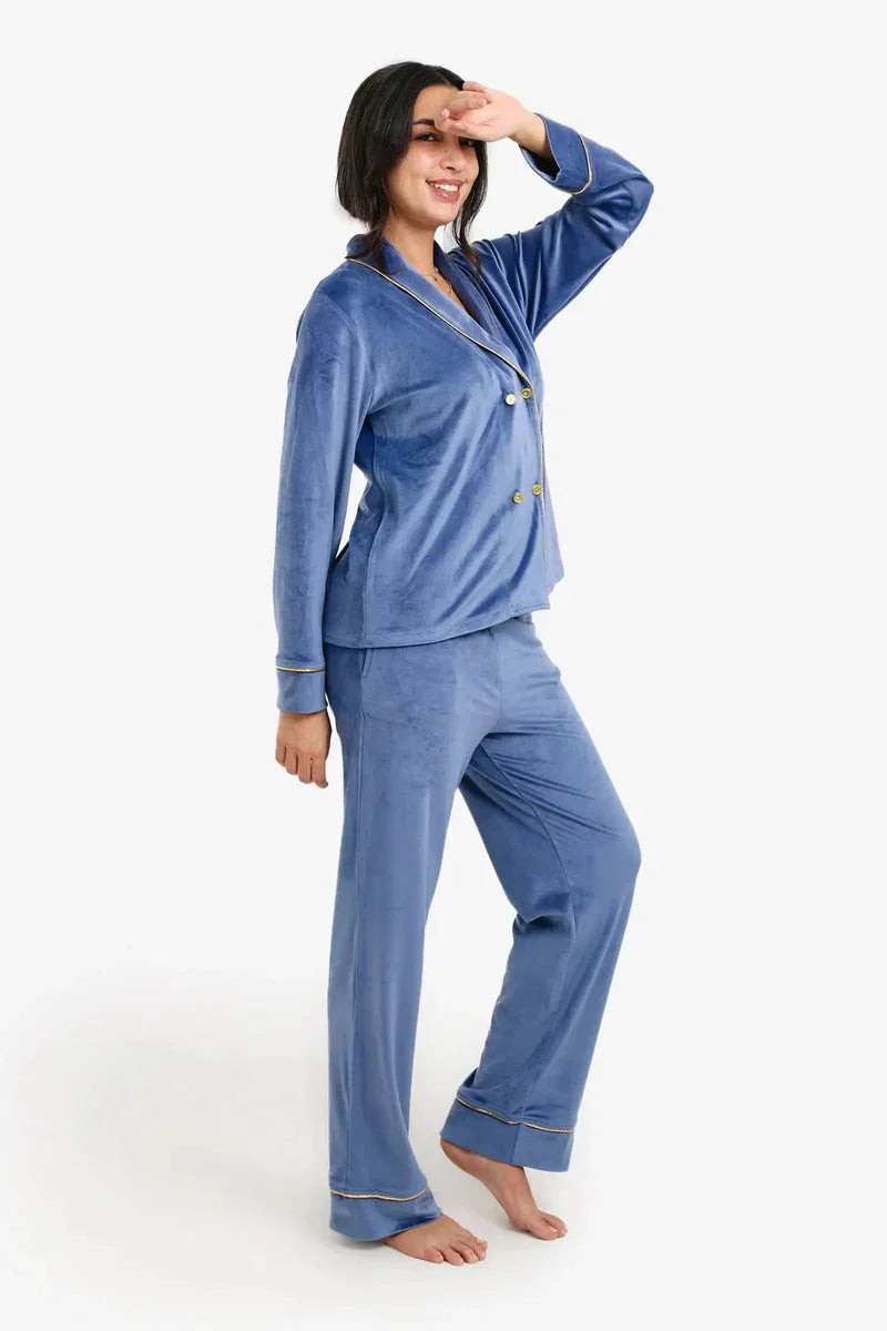 Carina - Double-Breasted Velvet Pyjama Set 6