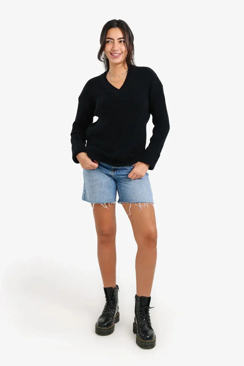 Carina - Ribbed V-Neck Pullover 9