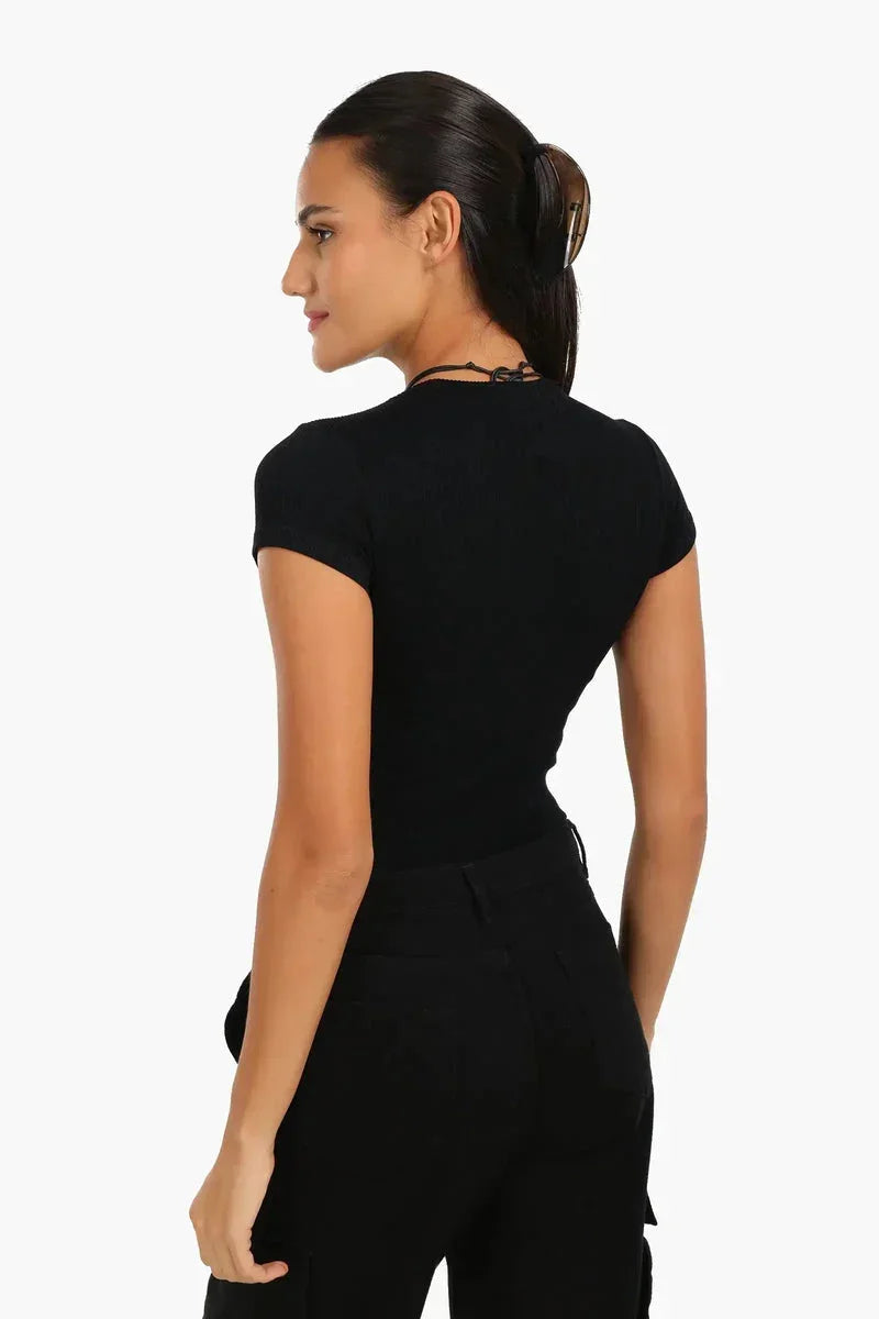 Carina - Slim Fit Ribbed Top 9