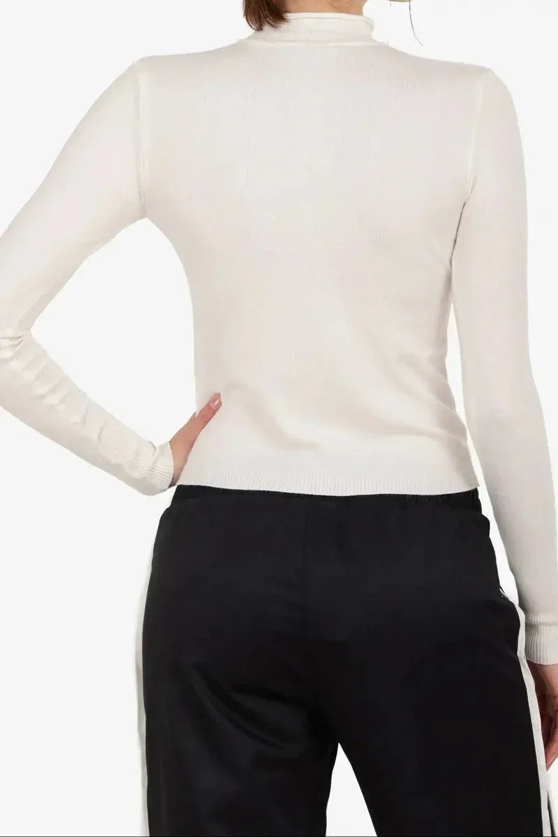 Carina - Slim Mock Neck Top 7