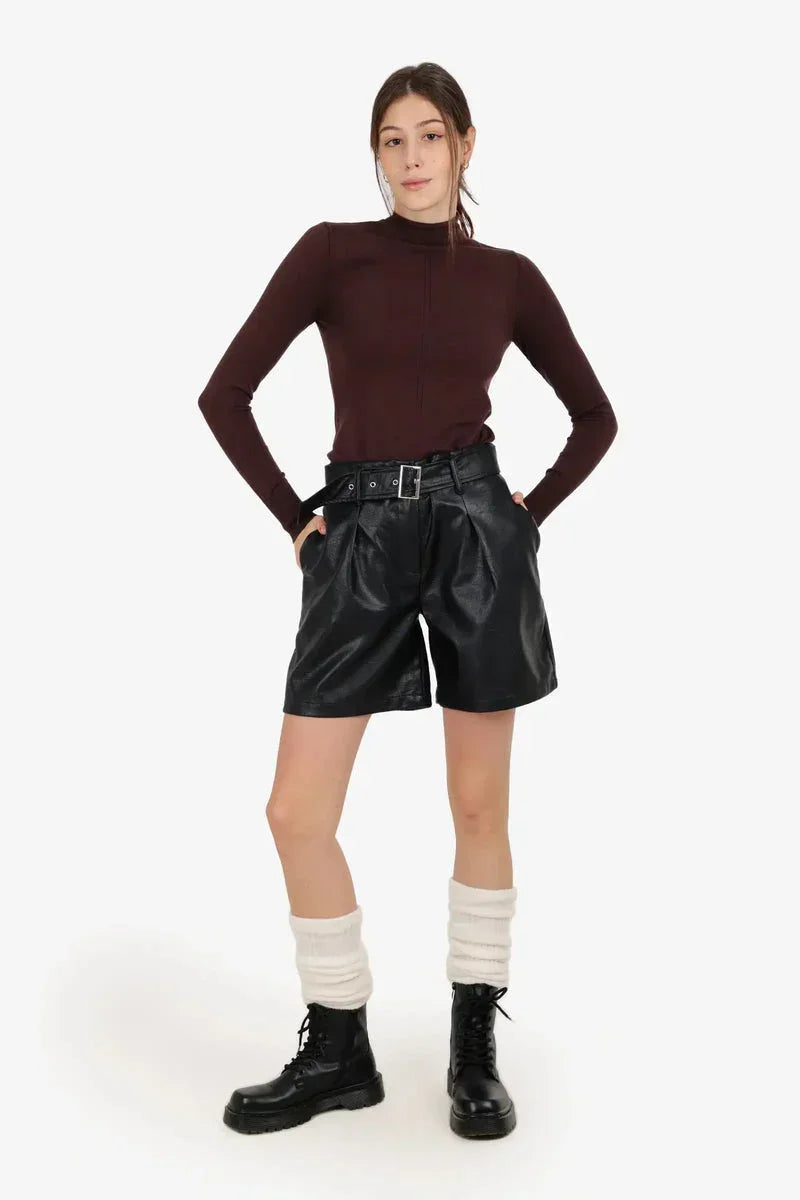 Carina - Wide Leg Faux Leather Shorts 6