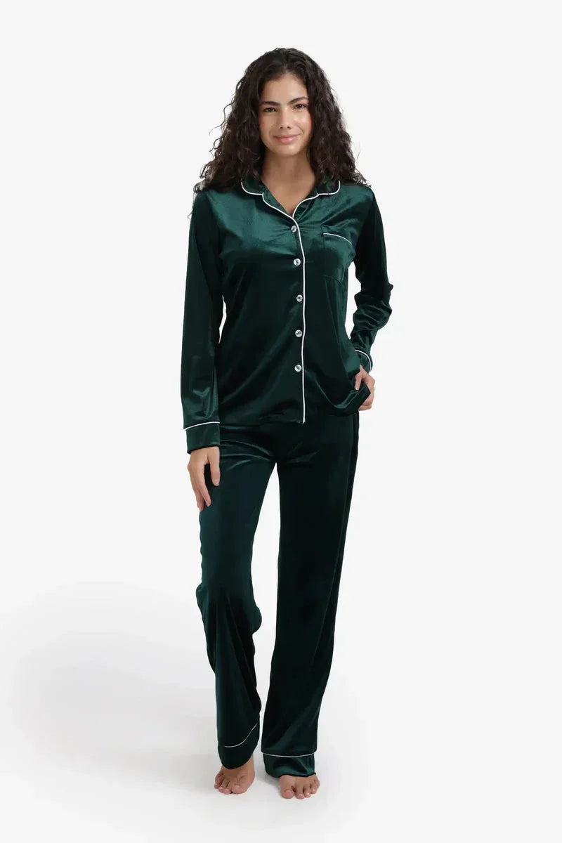 Carina - Classic Velvet Pyjama Set 3