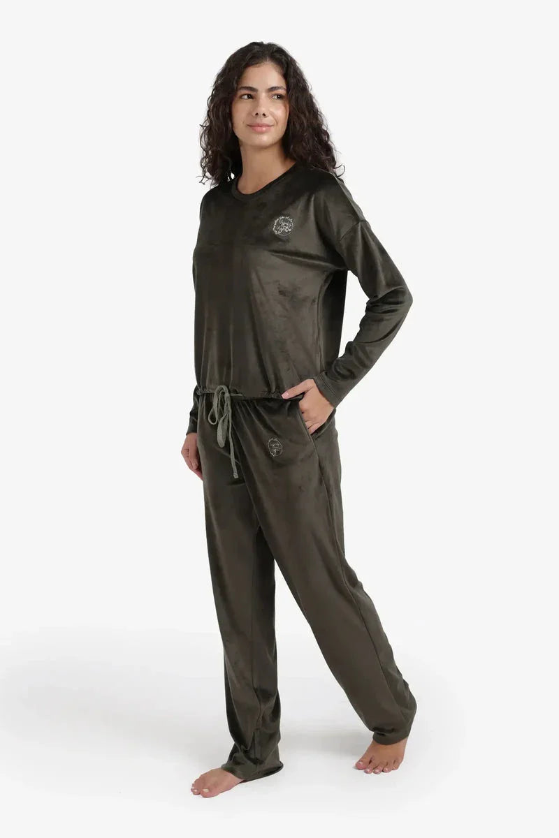 Carina - Embroidered Logo Pyjama Set 4