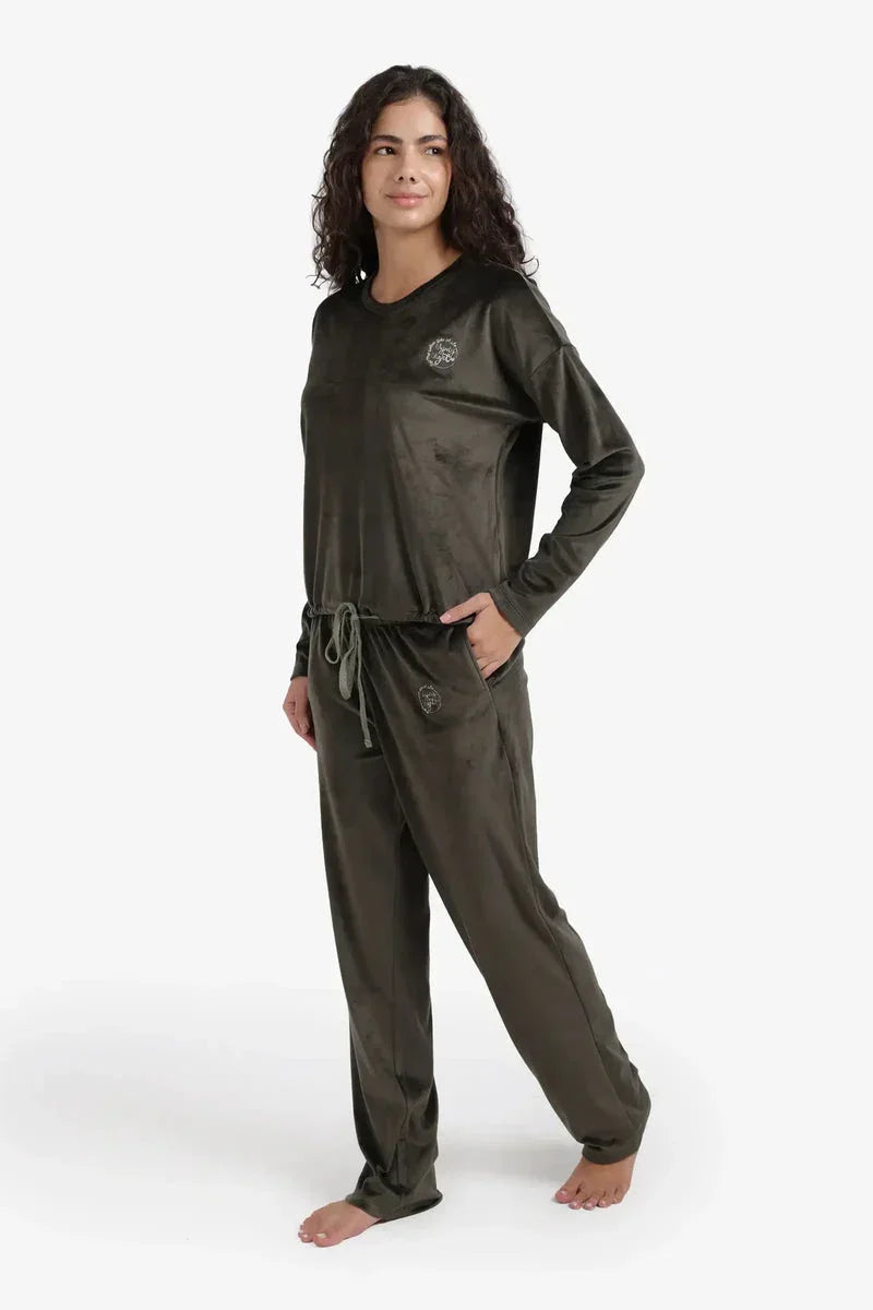 Carina - Embroidered Logo Pyjama Set 4