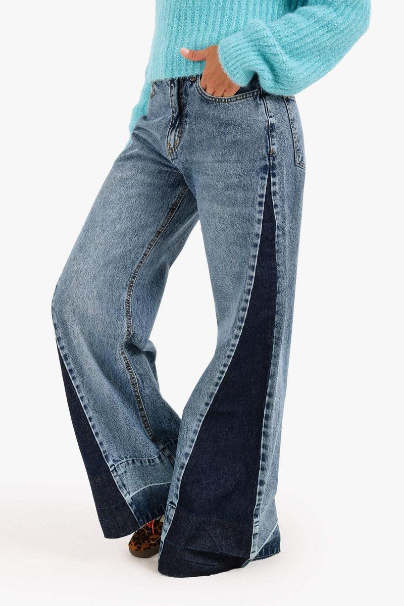 Carina - Jeans with Contrasting Panel 2