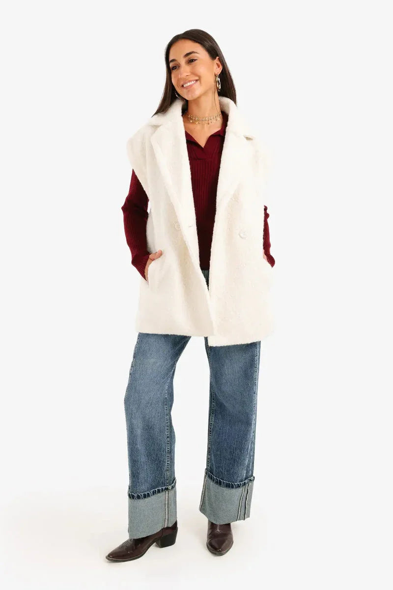 Carina - Relaxed Double-Breasted Vest 14