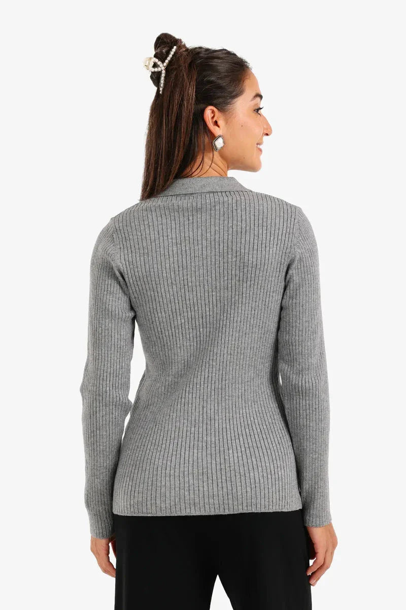 Carina - Ribbed Pullover with Collar 15