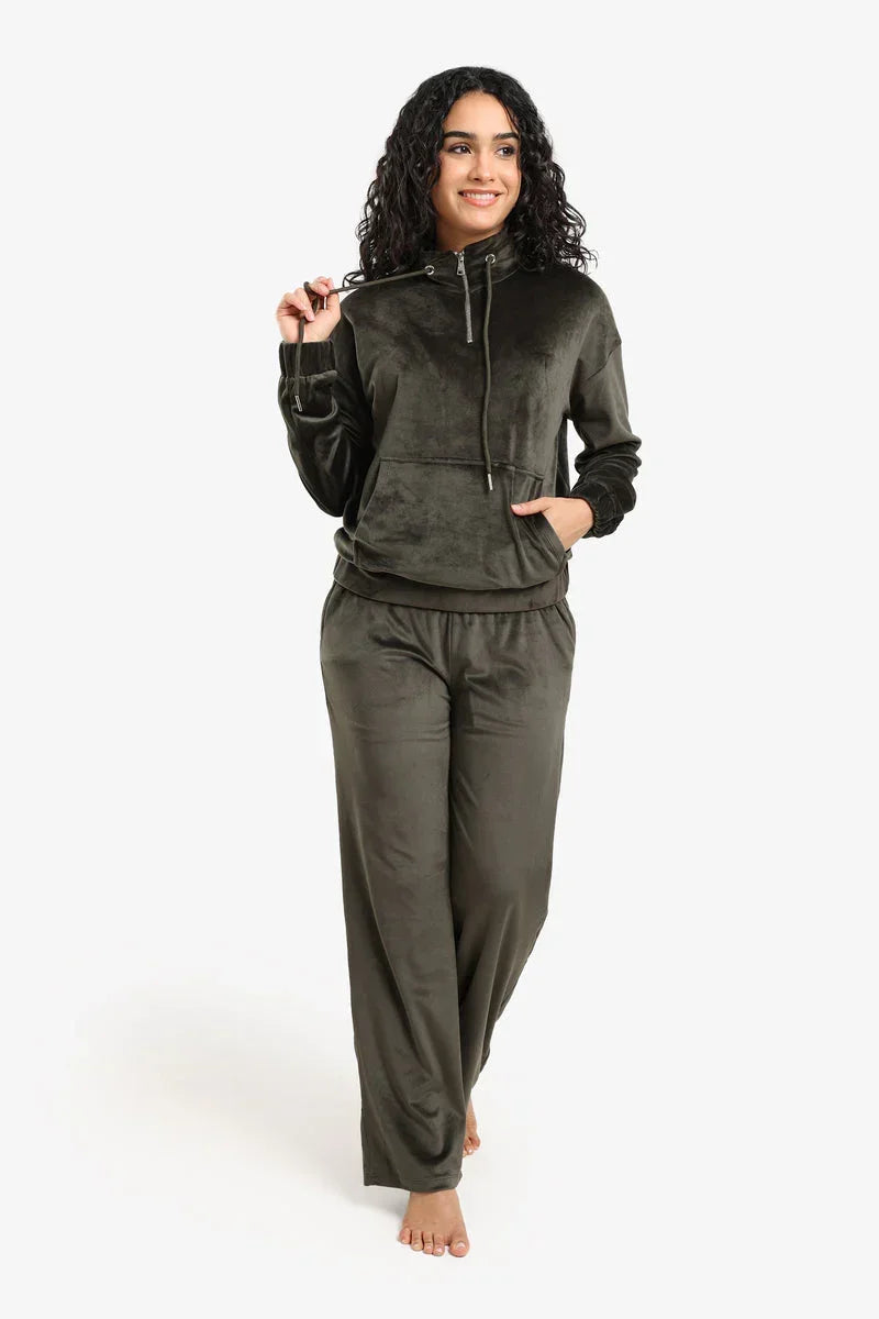Carina - Velvet High Neck Pyjama Set 2