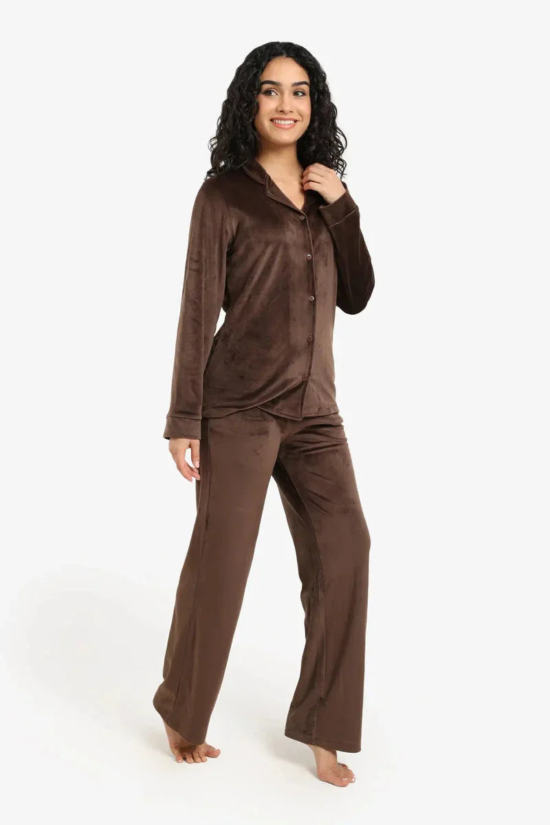 Carina - Velvet Classic Pyjama Set 9