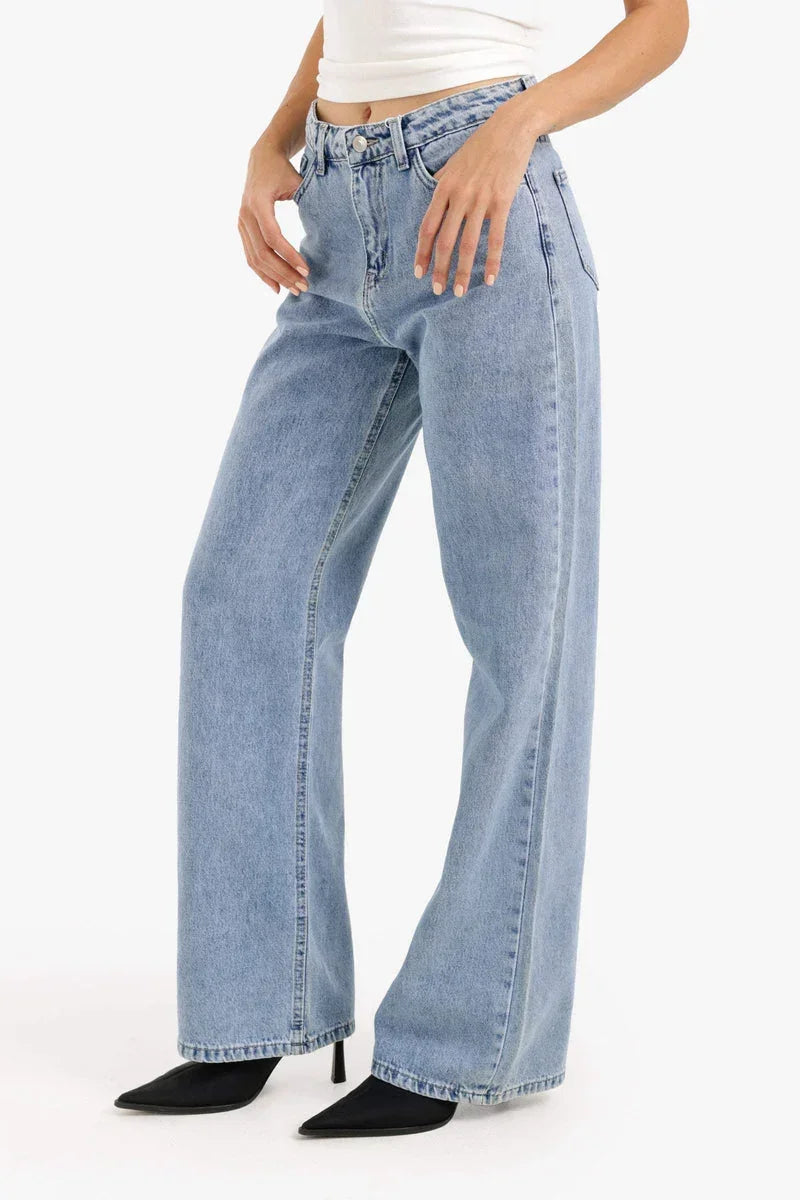 Carina - Straight Cut Denim Pants 3