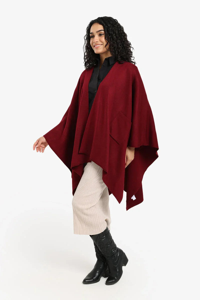 Carina - Lounge Poncho with Pockets 9