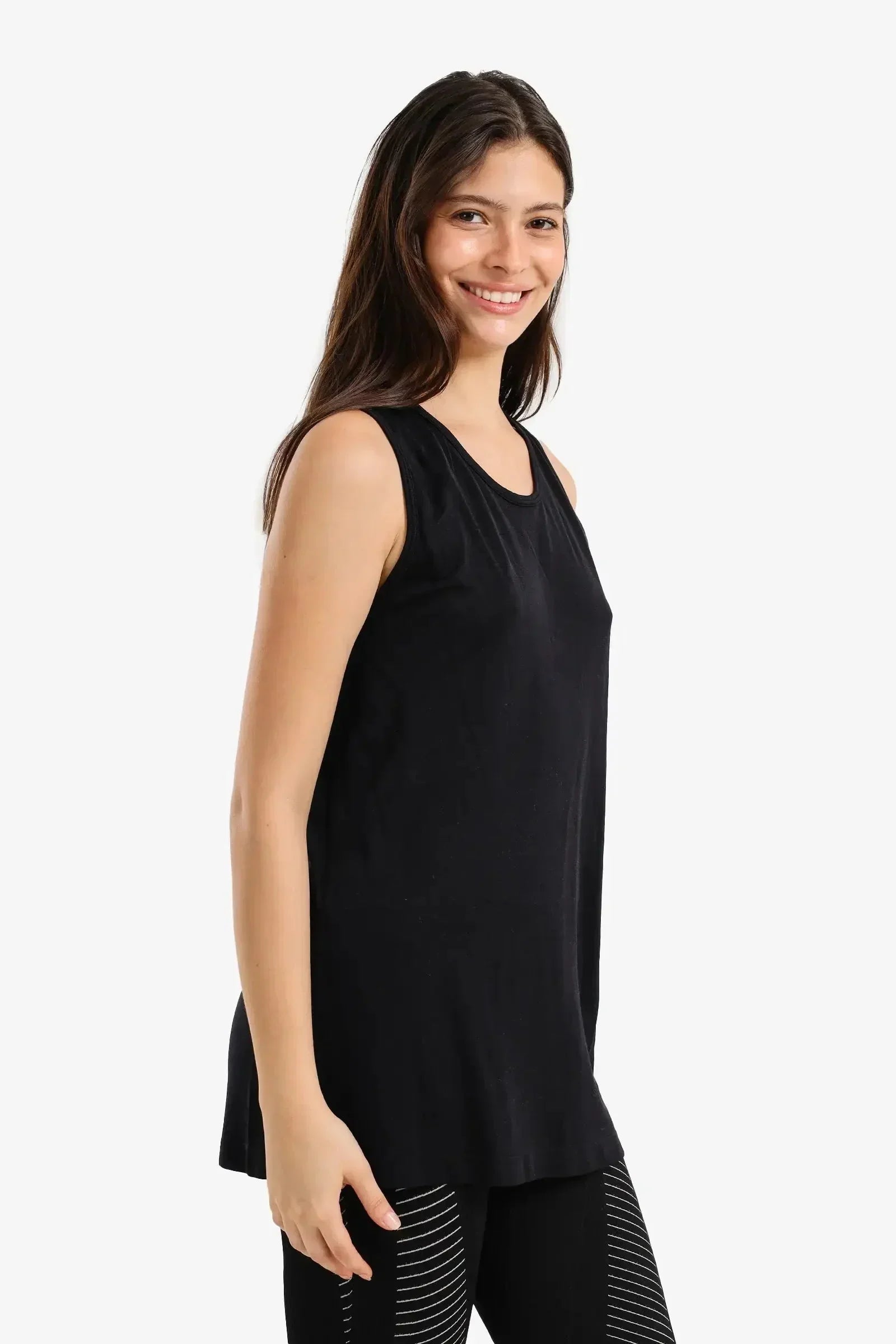 Carina - Long Open-Back Tank Top 7
