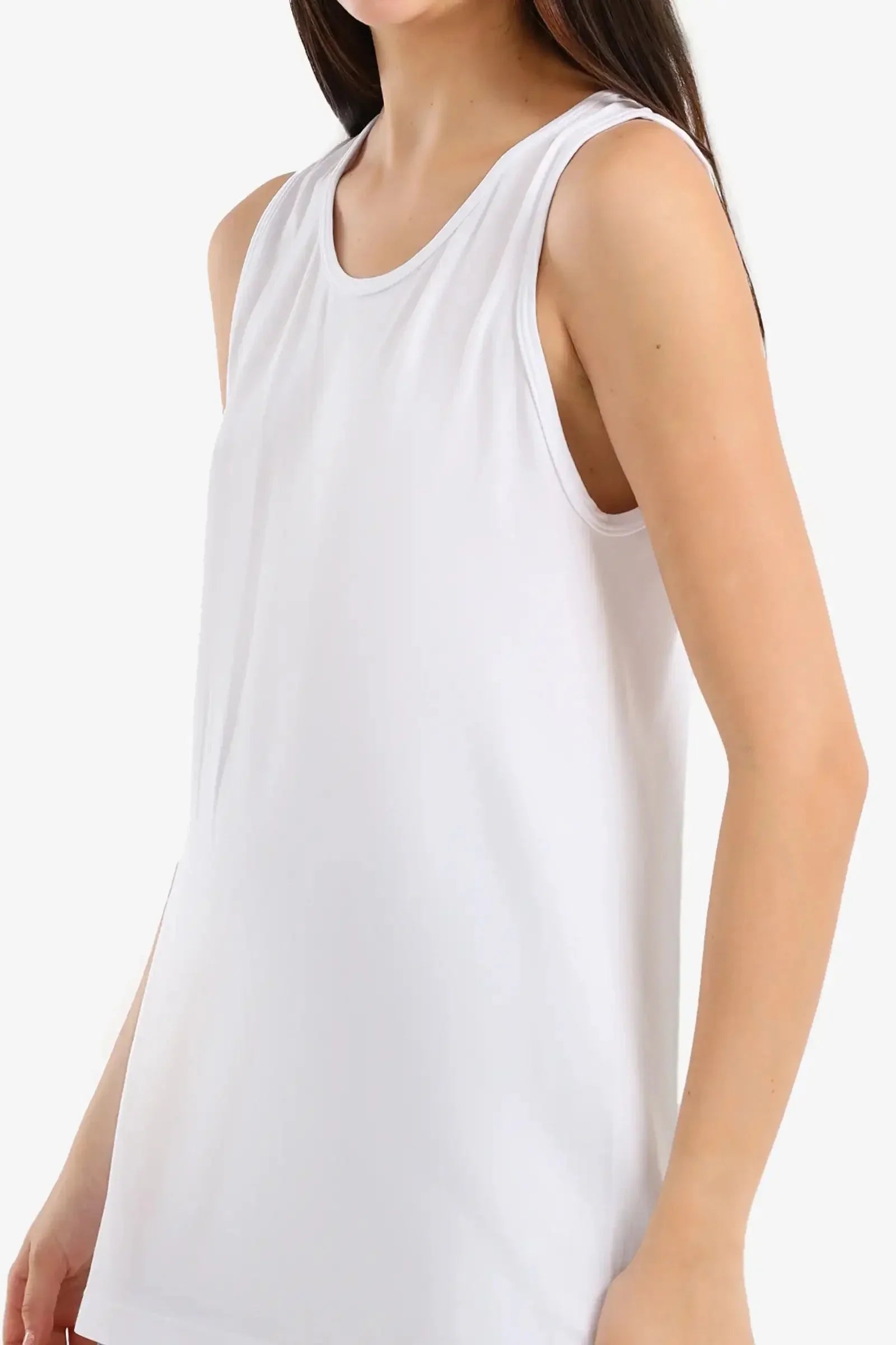 Carina - Long Open-Back Tank Top 4