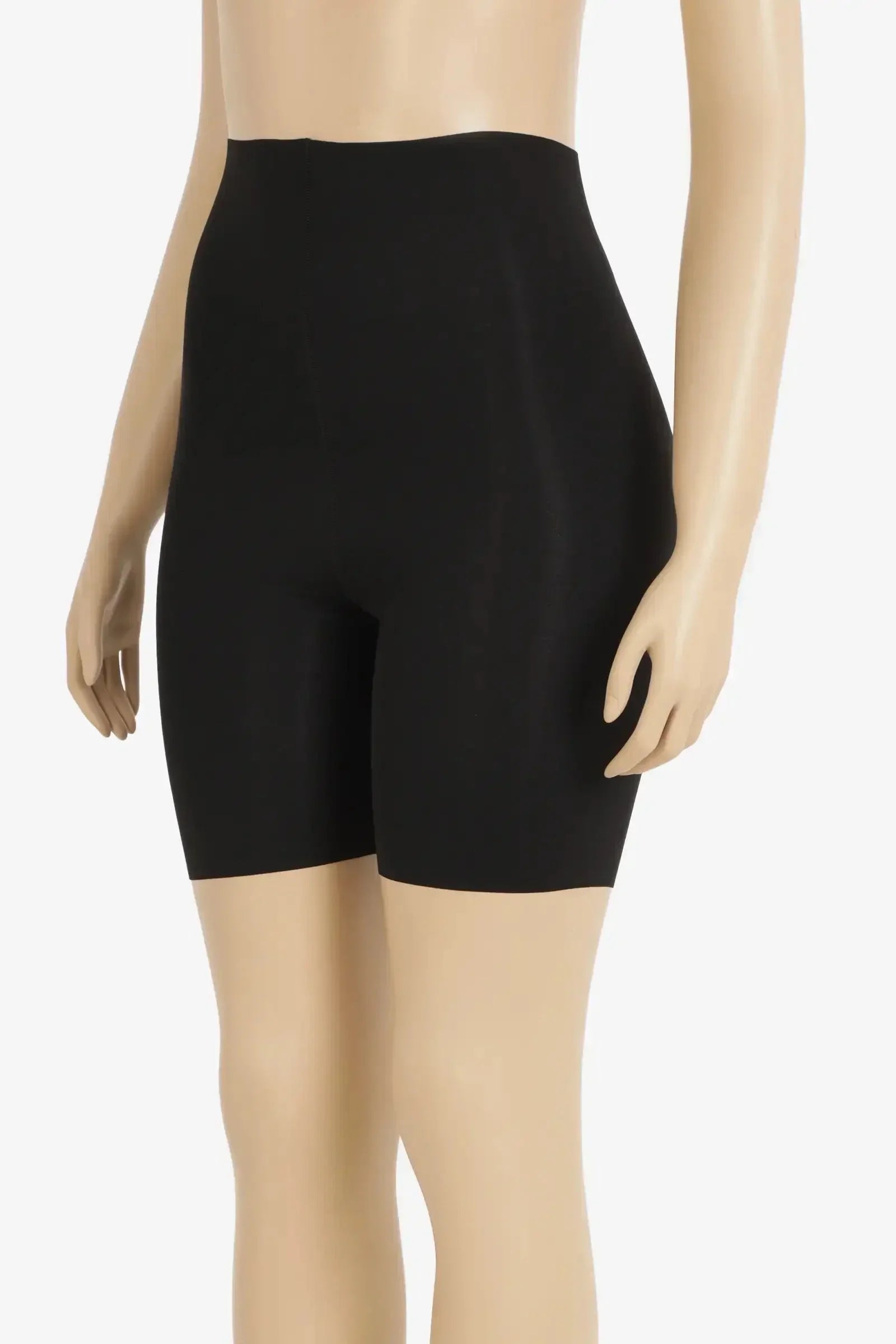 Carina - Laser Cut Shorts 1