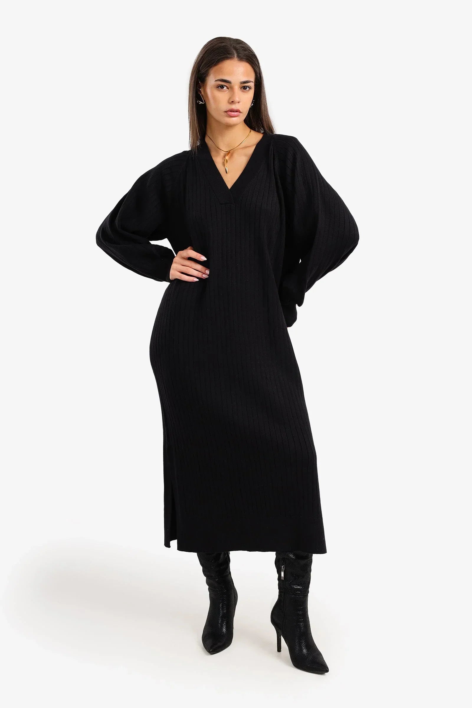 Clue - V-Neck Ribbed Midi Dress 1