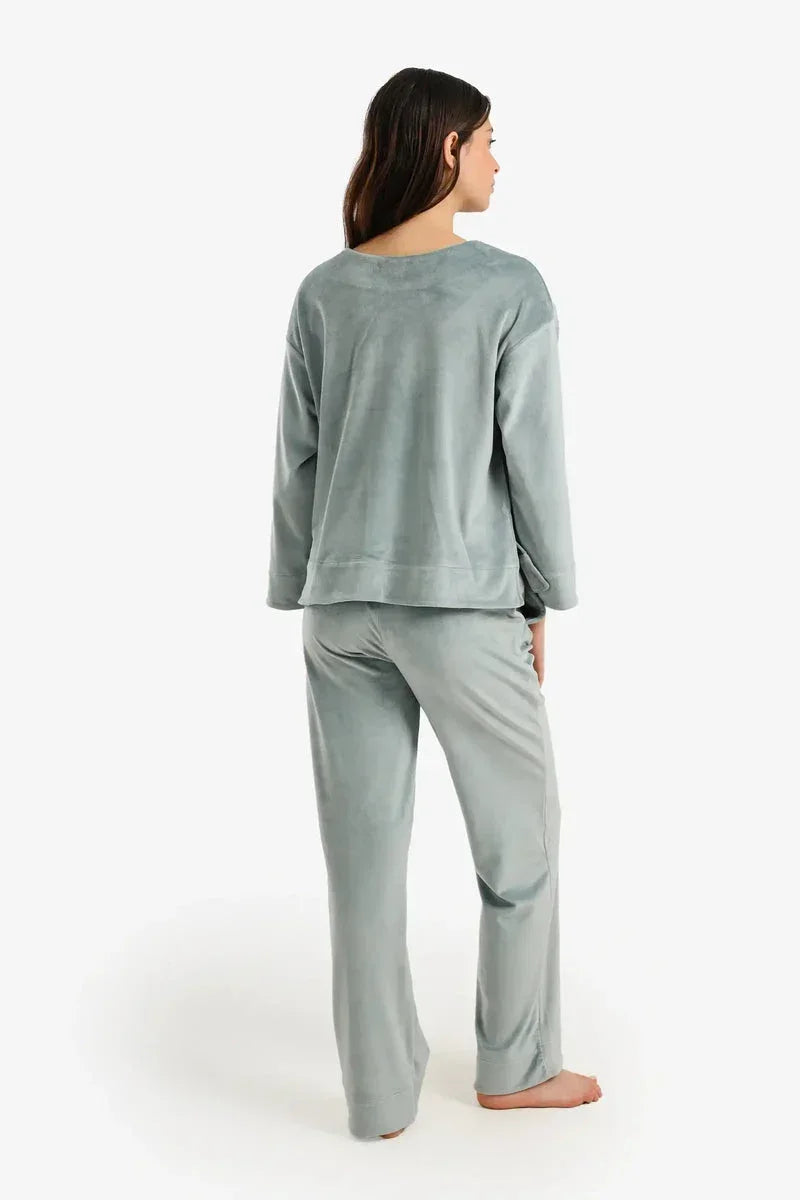 Velvet Long-Sleeve Pyjama Set - Carina 12