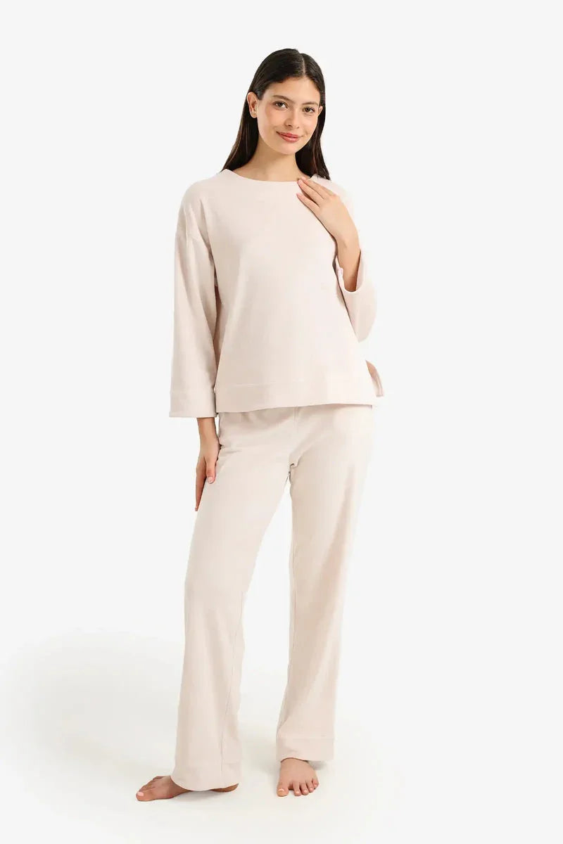Carina - Velvet Long-Sleeve Pyjama Set 2