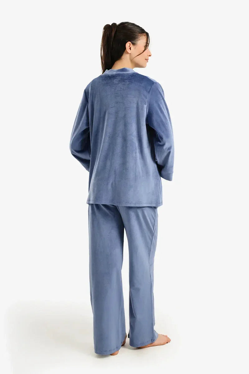 Carina - Velvet 3-Piece Pyjama Set 8