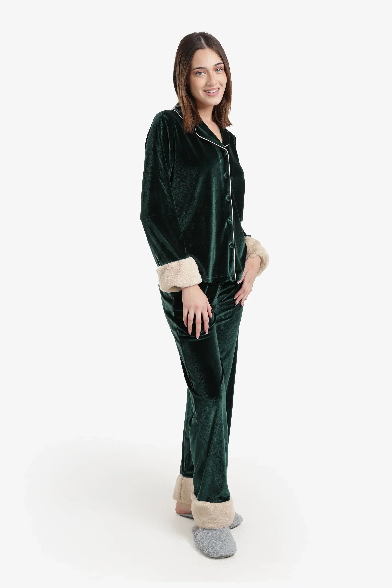 Carina - Velvet Button-Down Pyjama Set 21