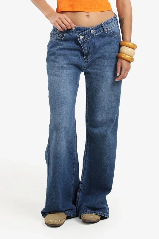 Carina - High-Rise Straight-Leg Jeans 1