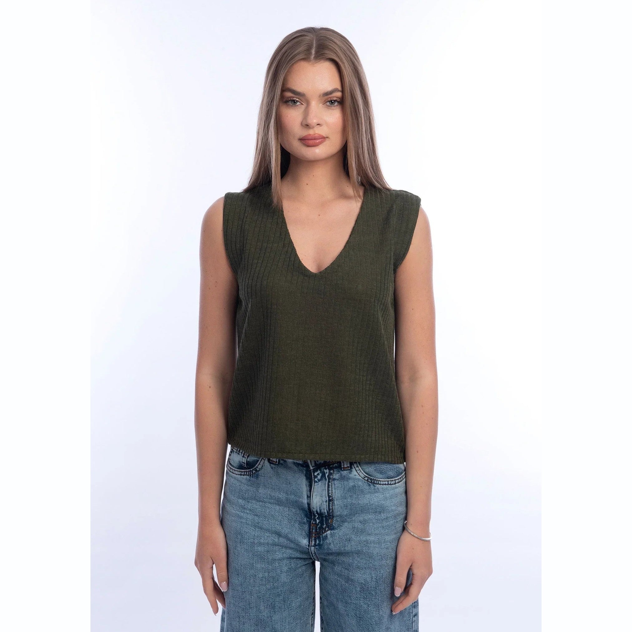 Viva - V-neck Knitted Vest 6