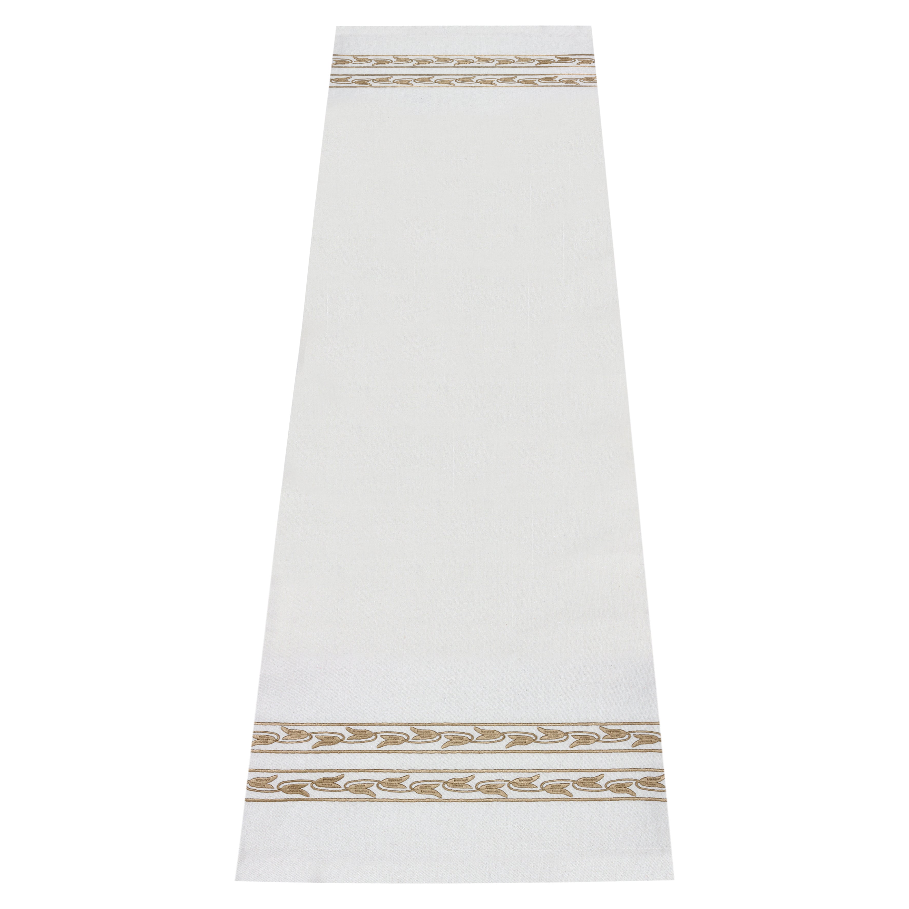 Lotus Chain Table Runner - Ticas 1