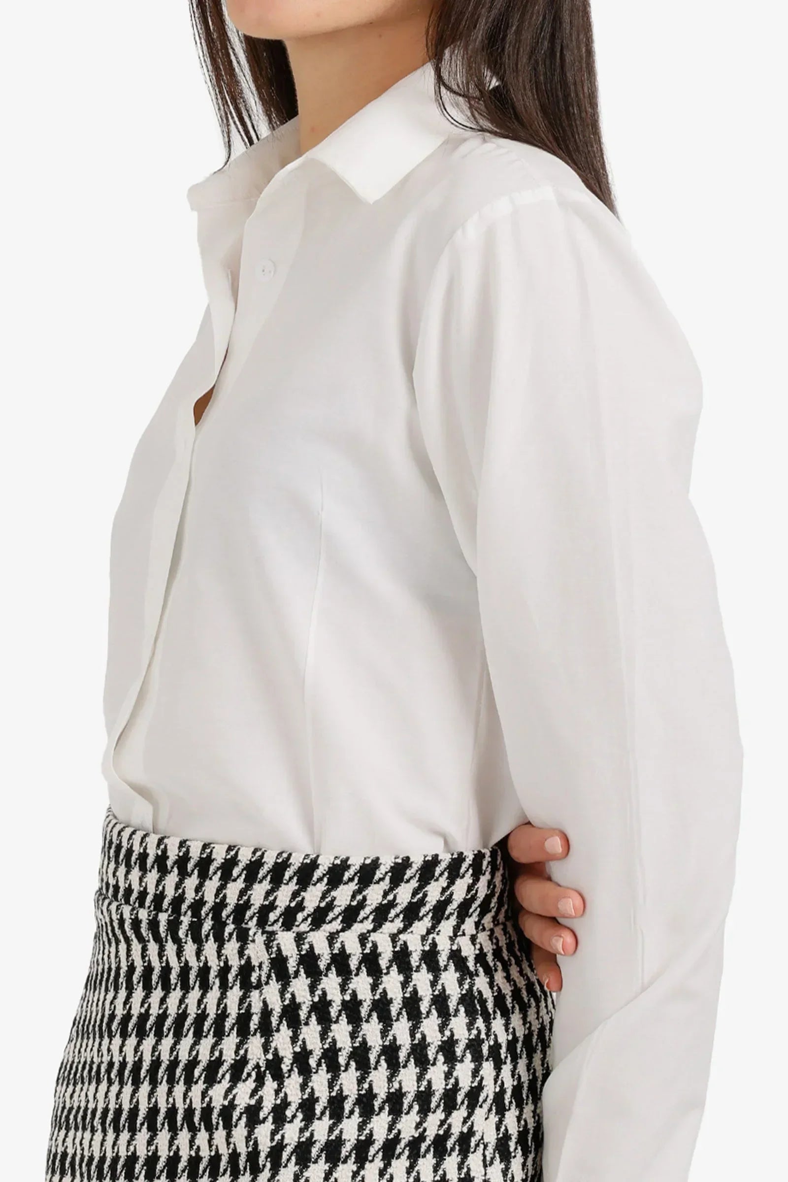 Clue - Classic Button-Down Shirt 4
