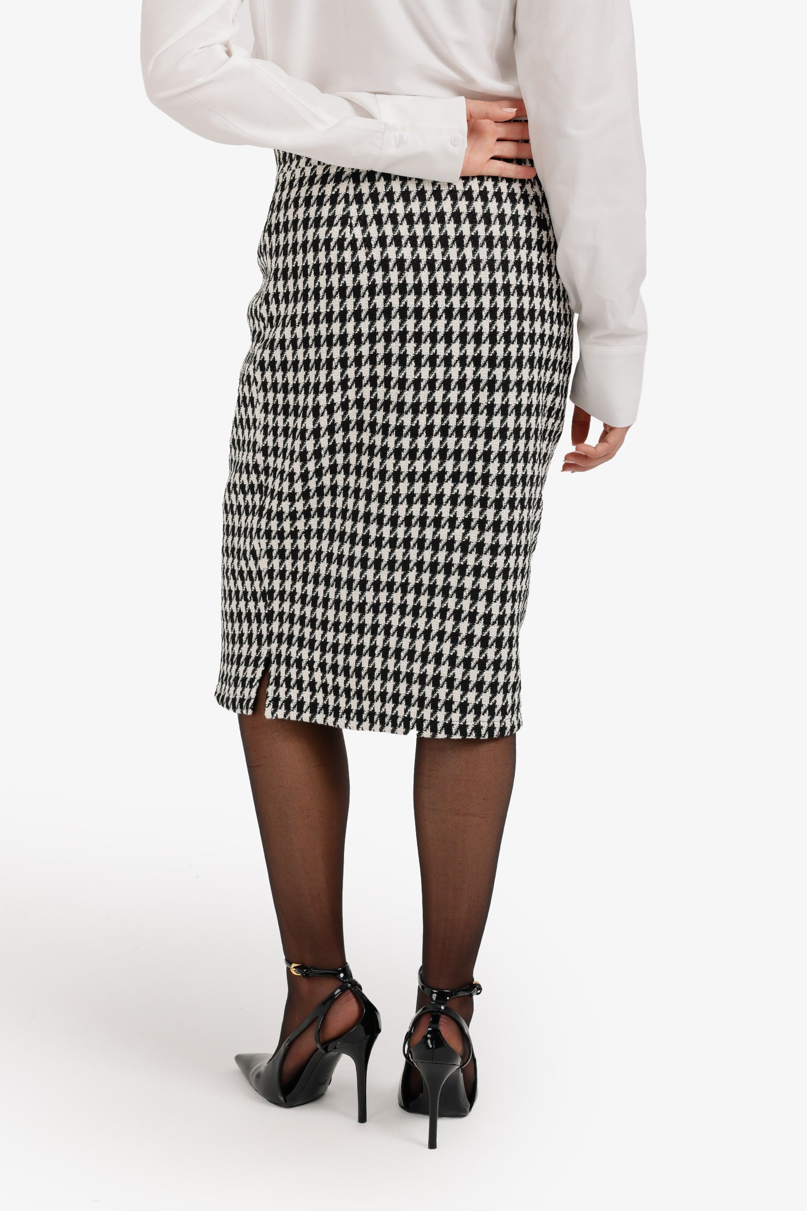 Houndstooth Pencil Skirt - Clue - Babazzaro