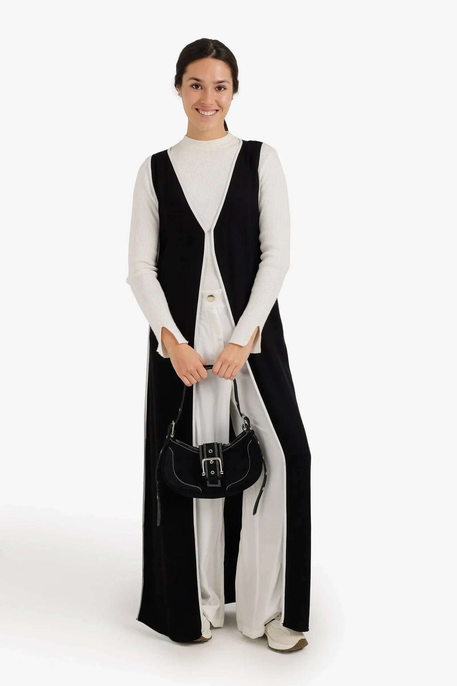 Clue - Sleeveless Long Vest 1