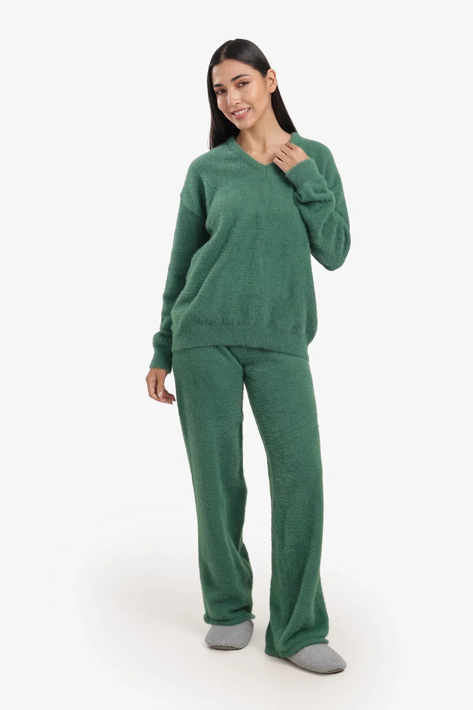 Carina - V-Neck Pyjama Set 3