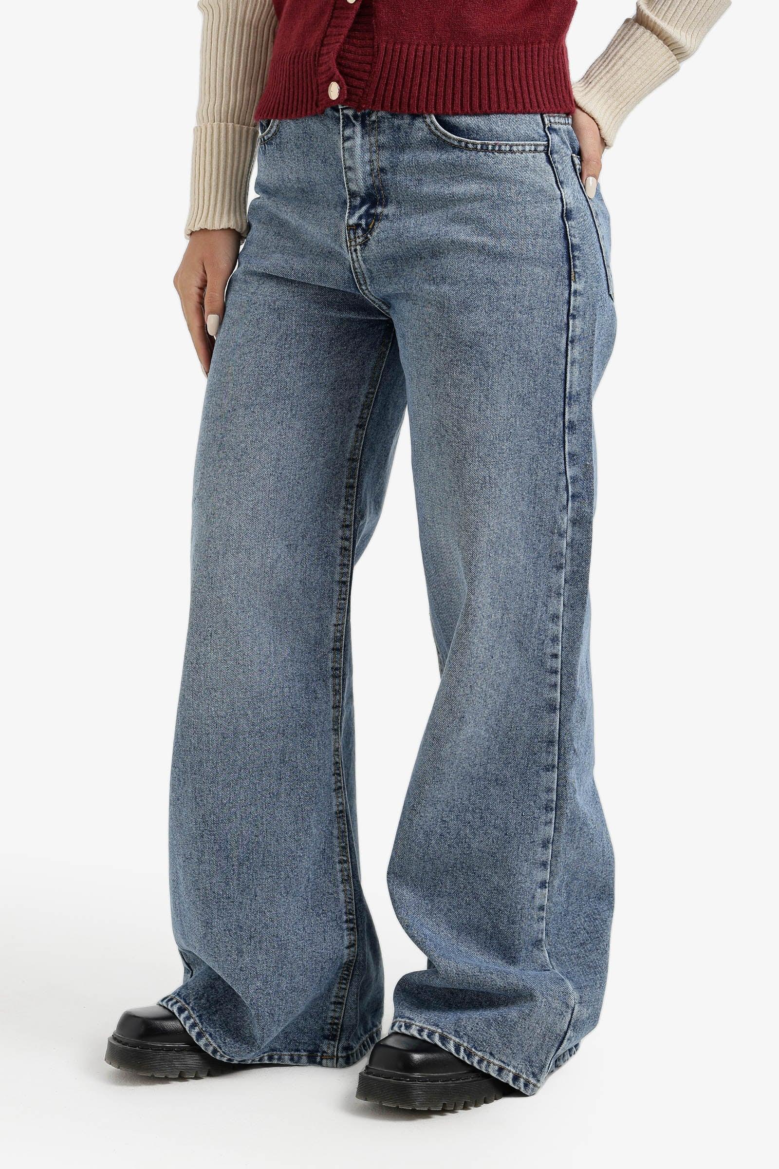 Carina - Wide-Leg Denim Pants 5