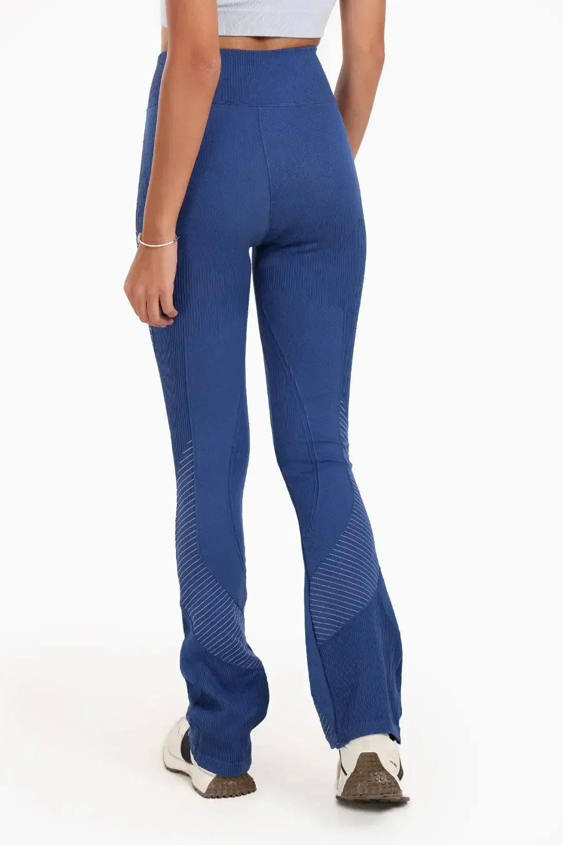 Carina - Textured High-Waist Sports Pants 5