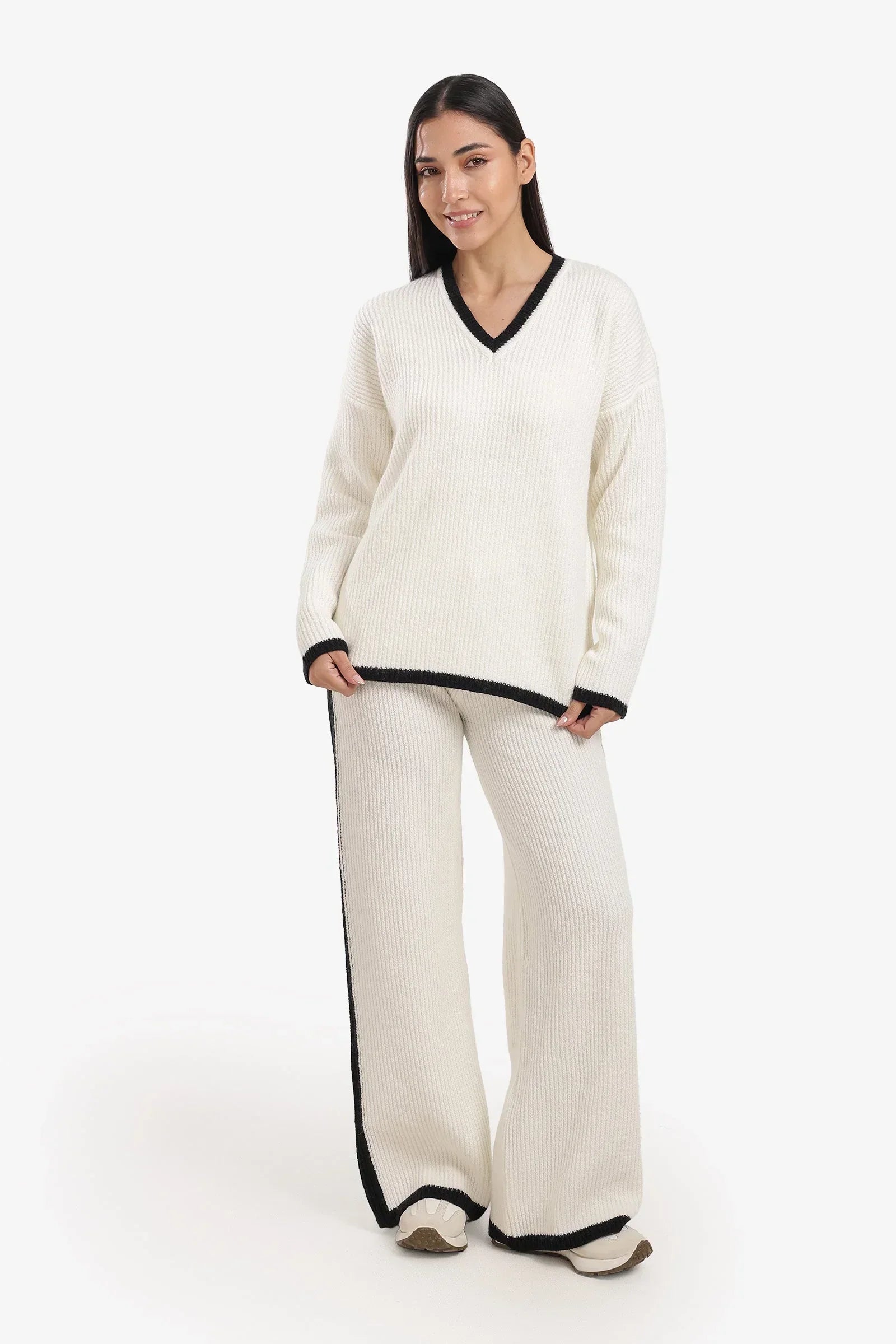 Carina - Contrast Trim Lounge Set 1