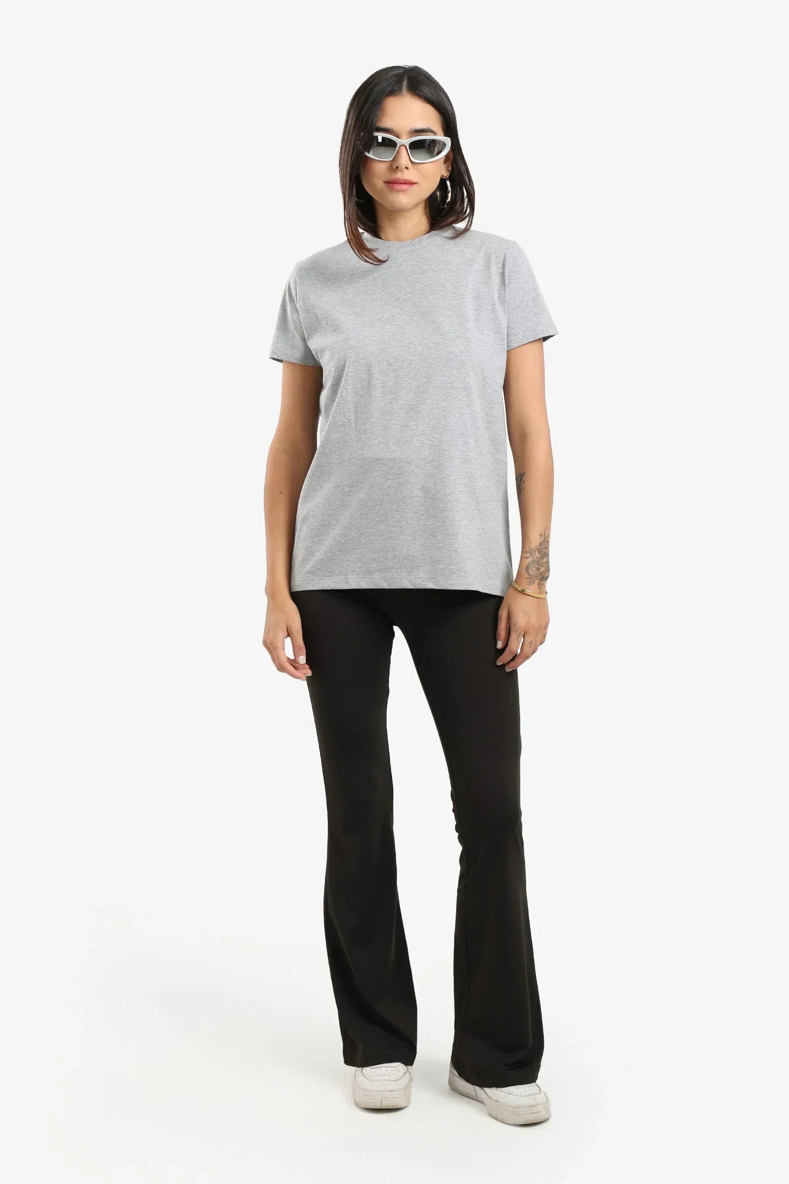 Carina - Relaxed Fit Basic Tee 15