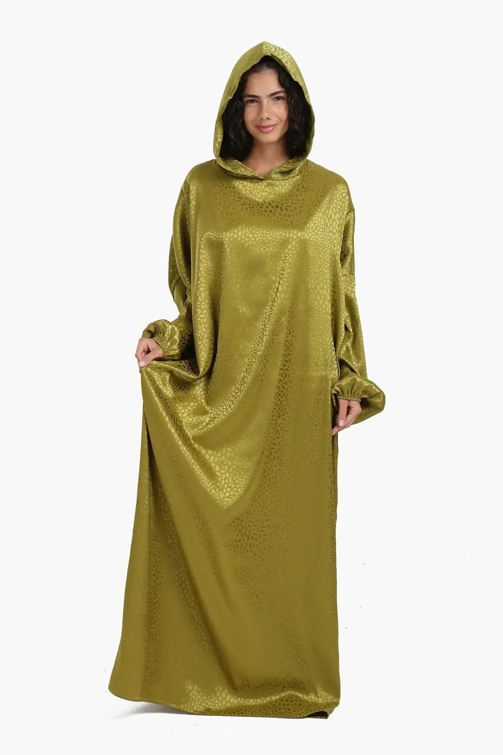 Carina - Satin Self Pattern Prayer Isdal 5