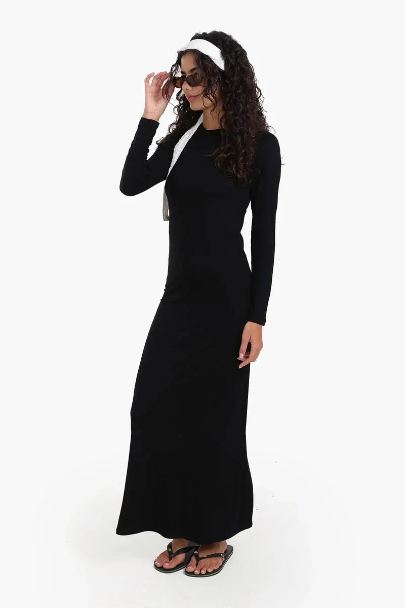 Carina - Slim Dress with Back Slit 19
