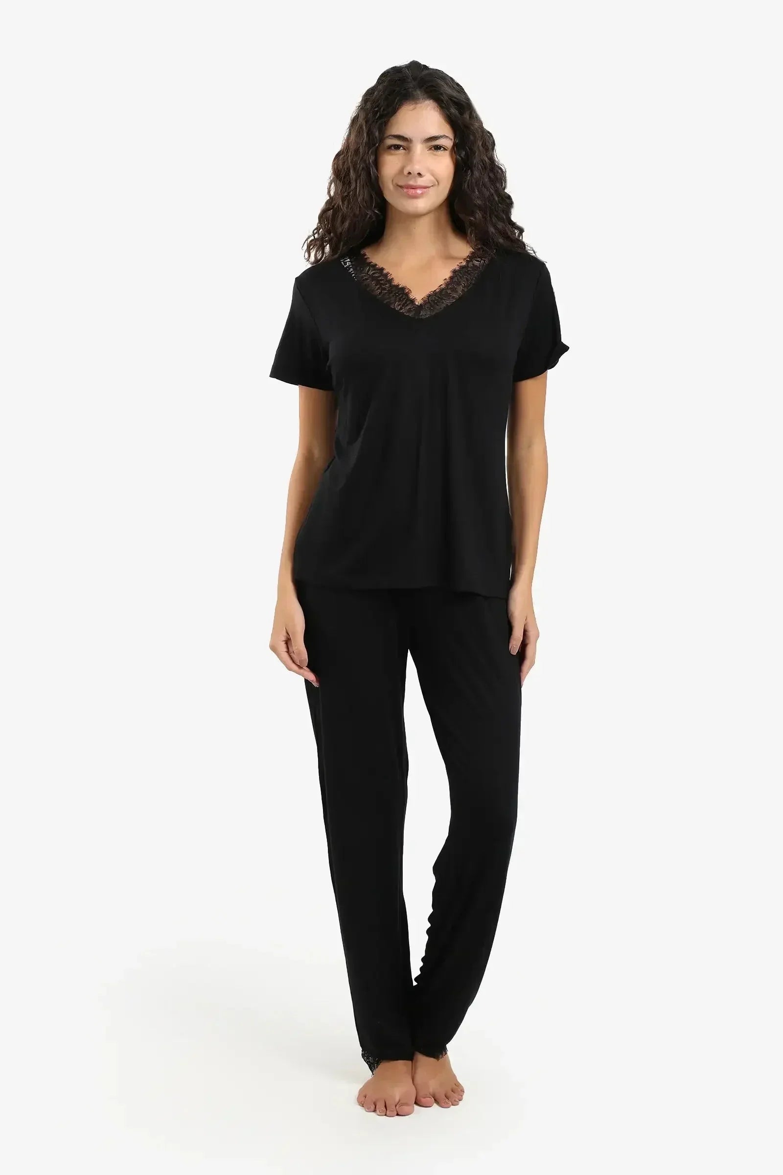 Carina - Pyjama Set with Lace Edges 17