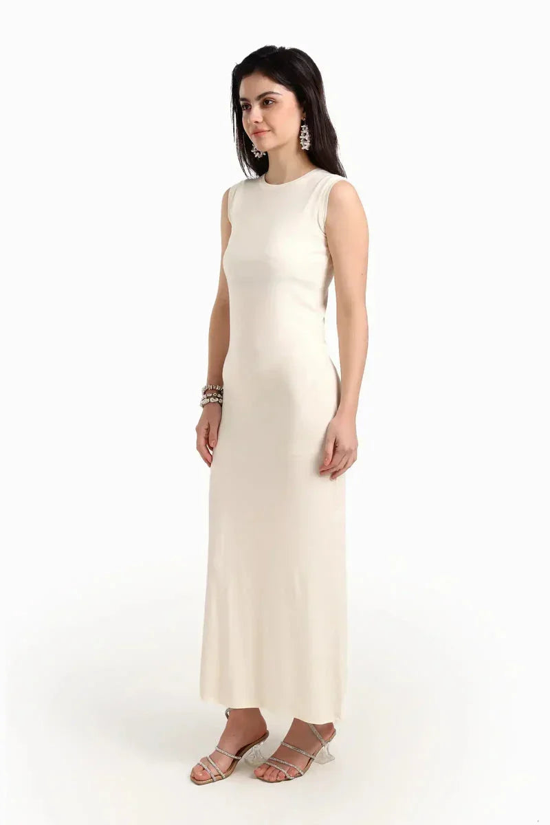 Sleeveless Dress with Back Slit - Carina 14