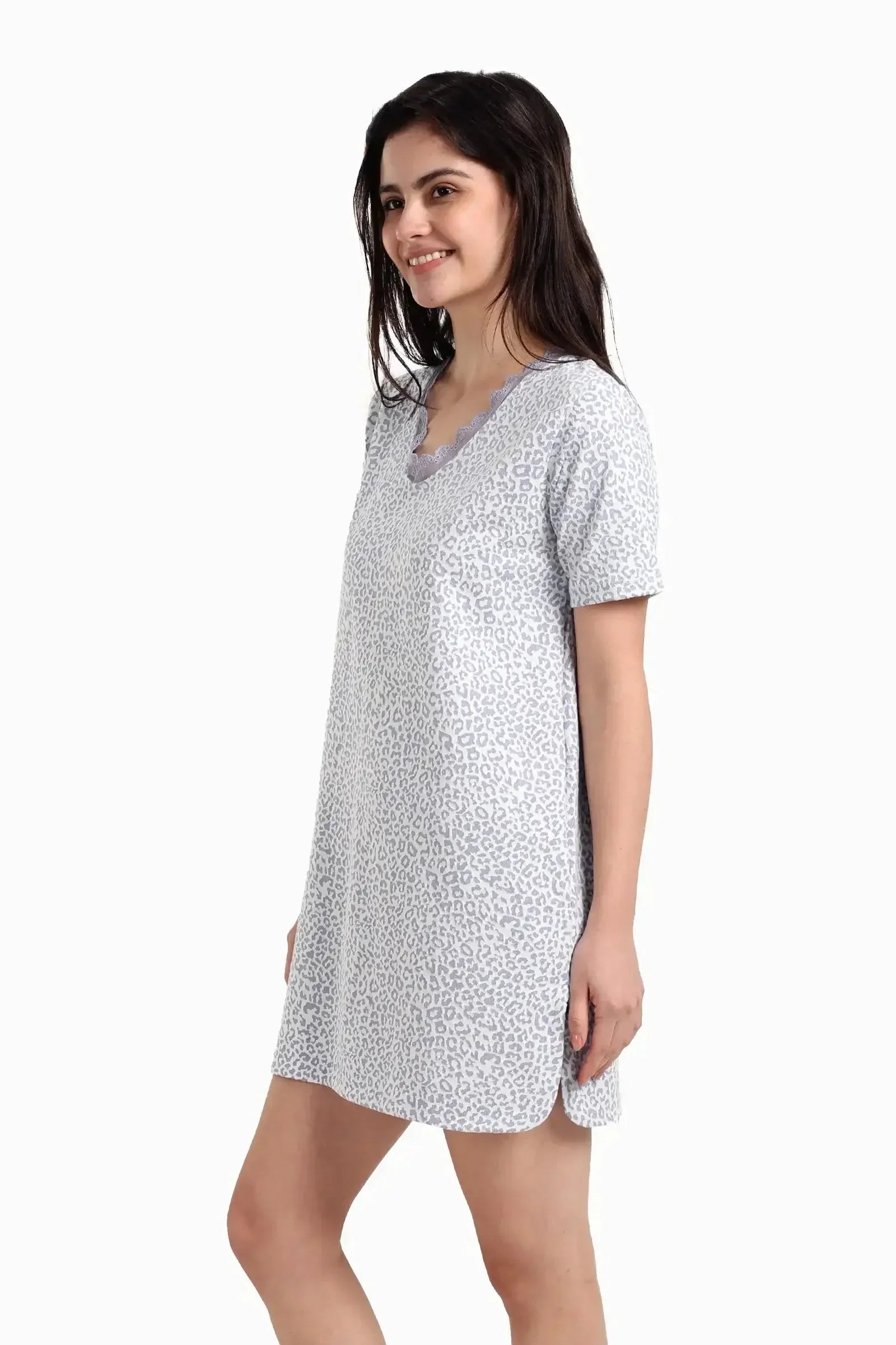 Carina - Leopard Print Short Nightgown 1