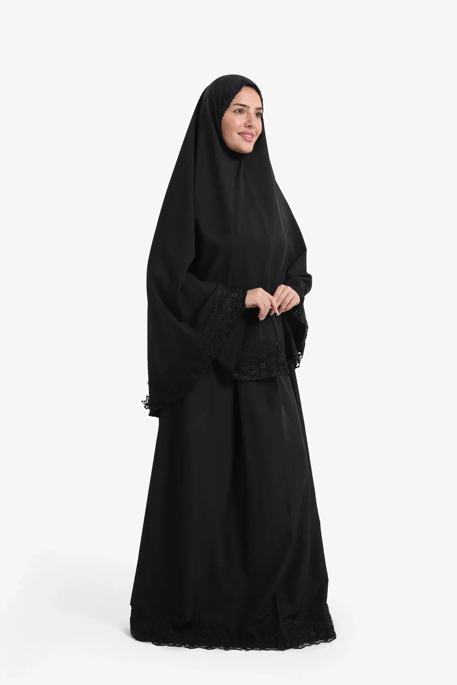 Carina - Prayer Set with Lace Trim 2