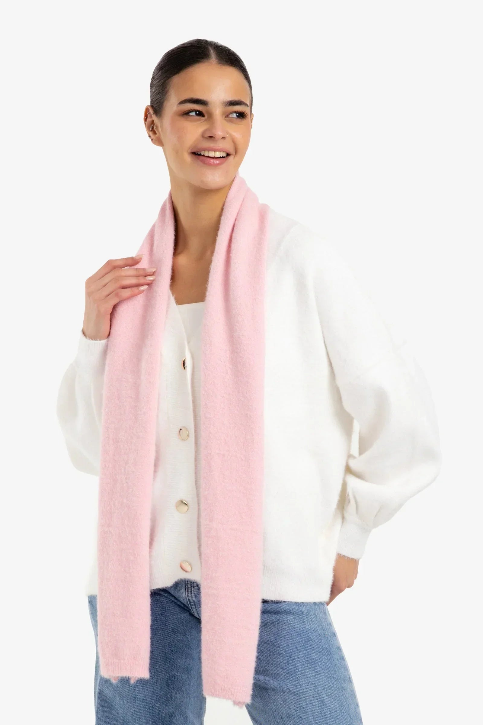 Clue - Soft Knitted Scarf 1