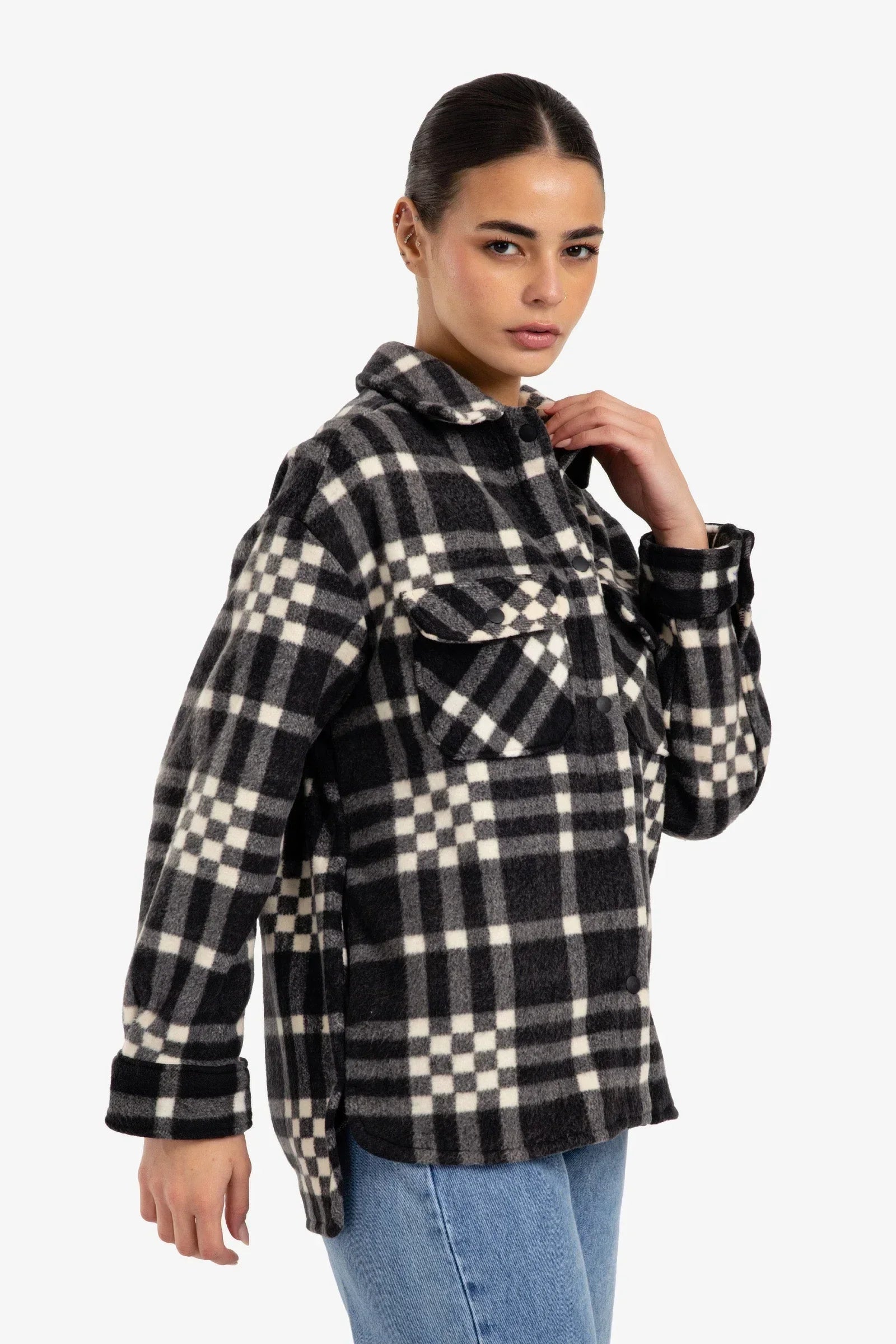 Clue - Plaid Buttoned Overshirt 6