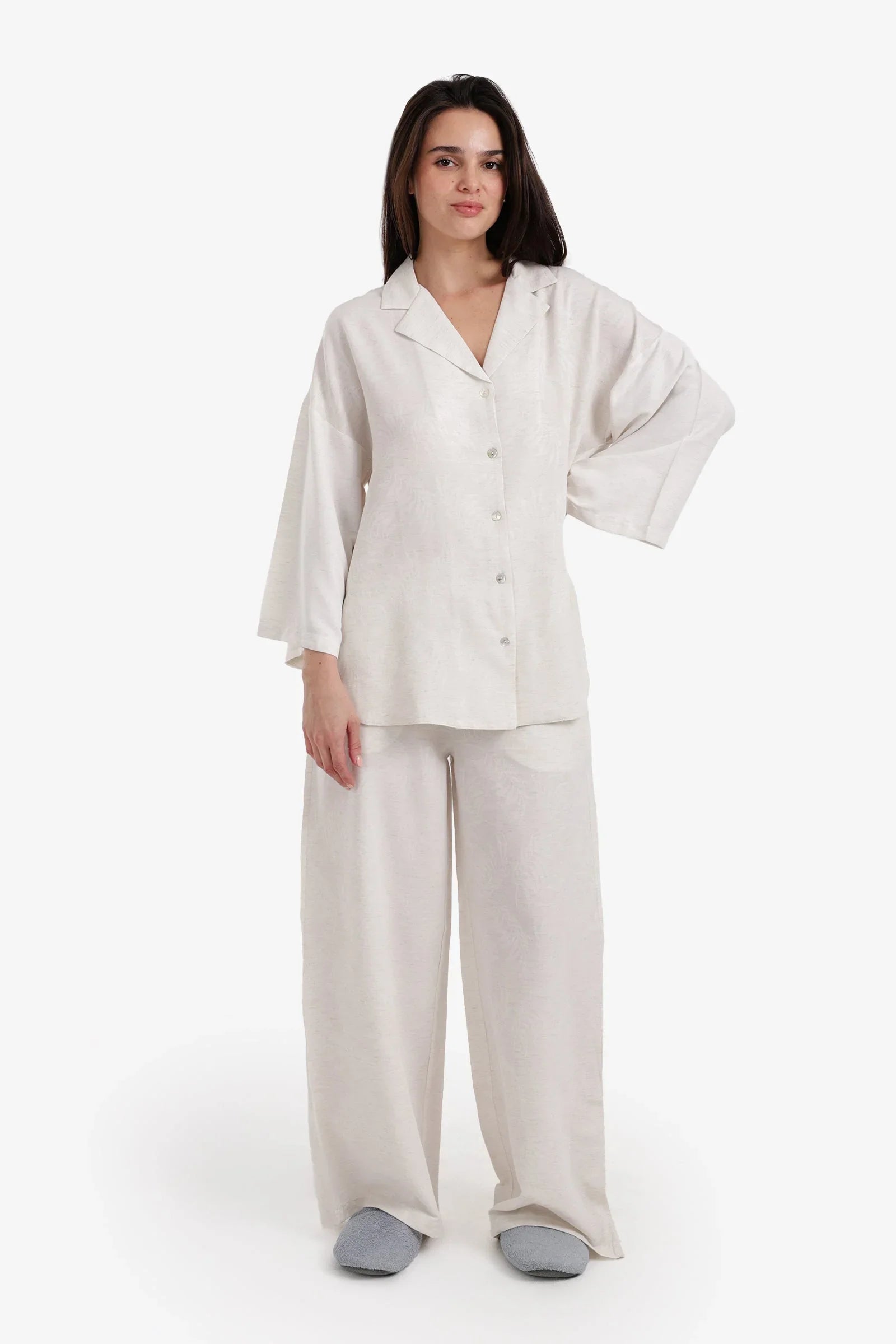 Carina - Leaf-Pattern Pyjama Set 1
