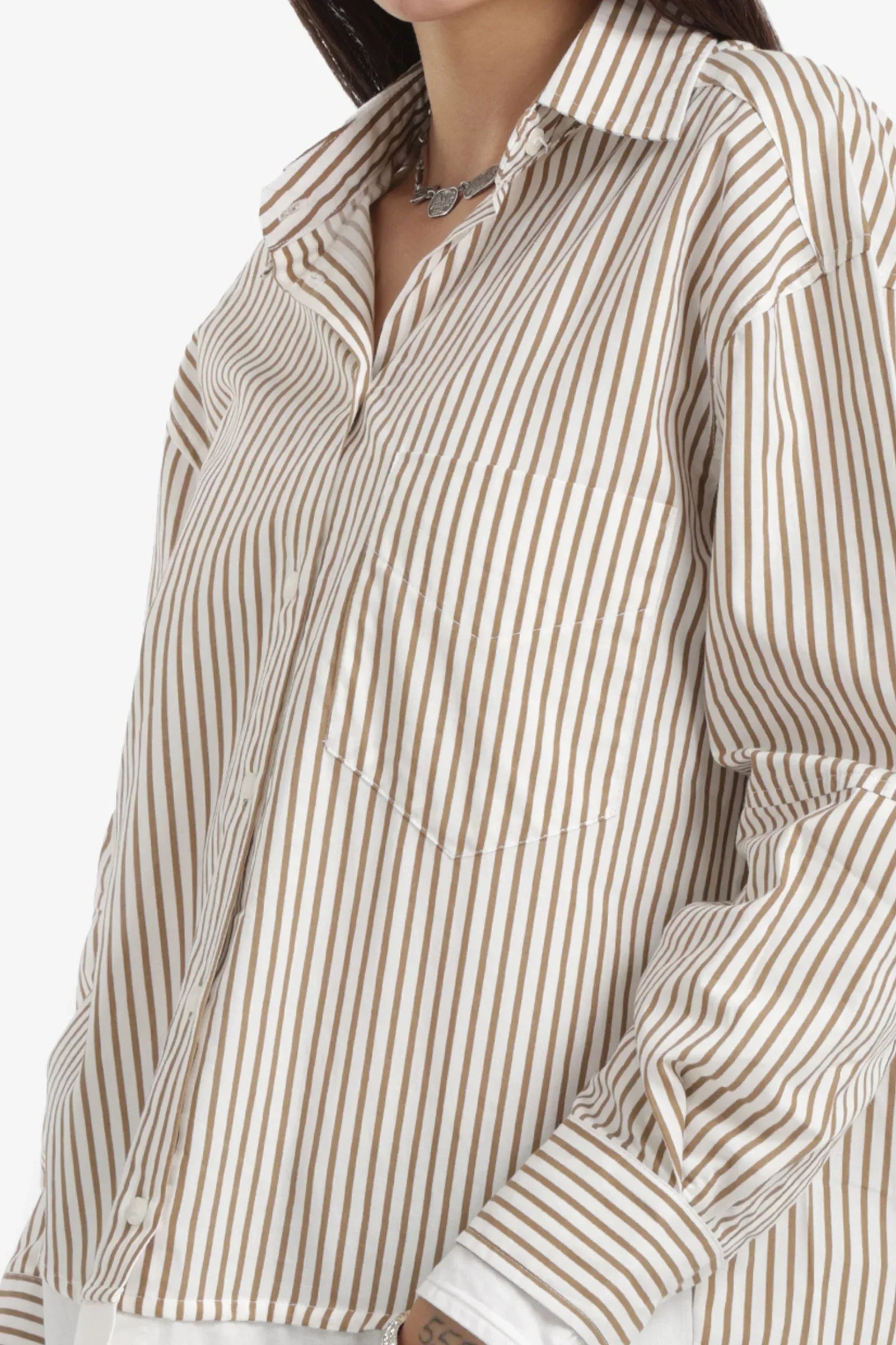 Clue - High-Low Relaxed Shirt 4