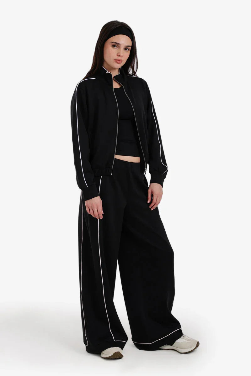 Carina - Classic Zip-Up Lounge Set 3