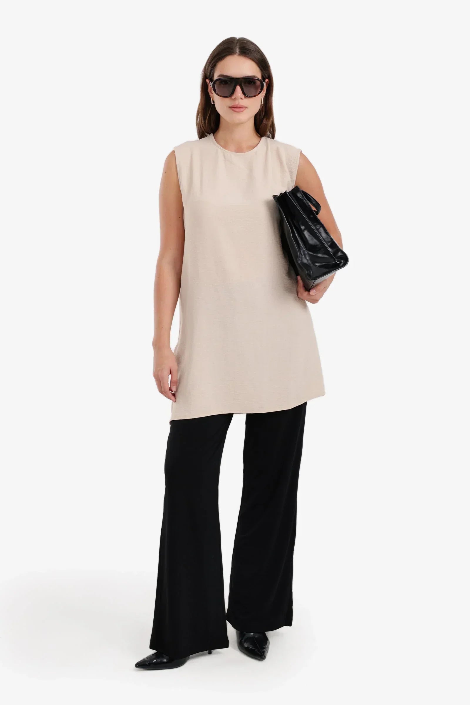 Carina - Sleeveless Oversized Blouse 4