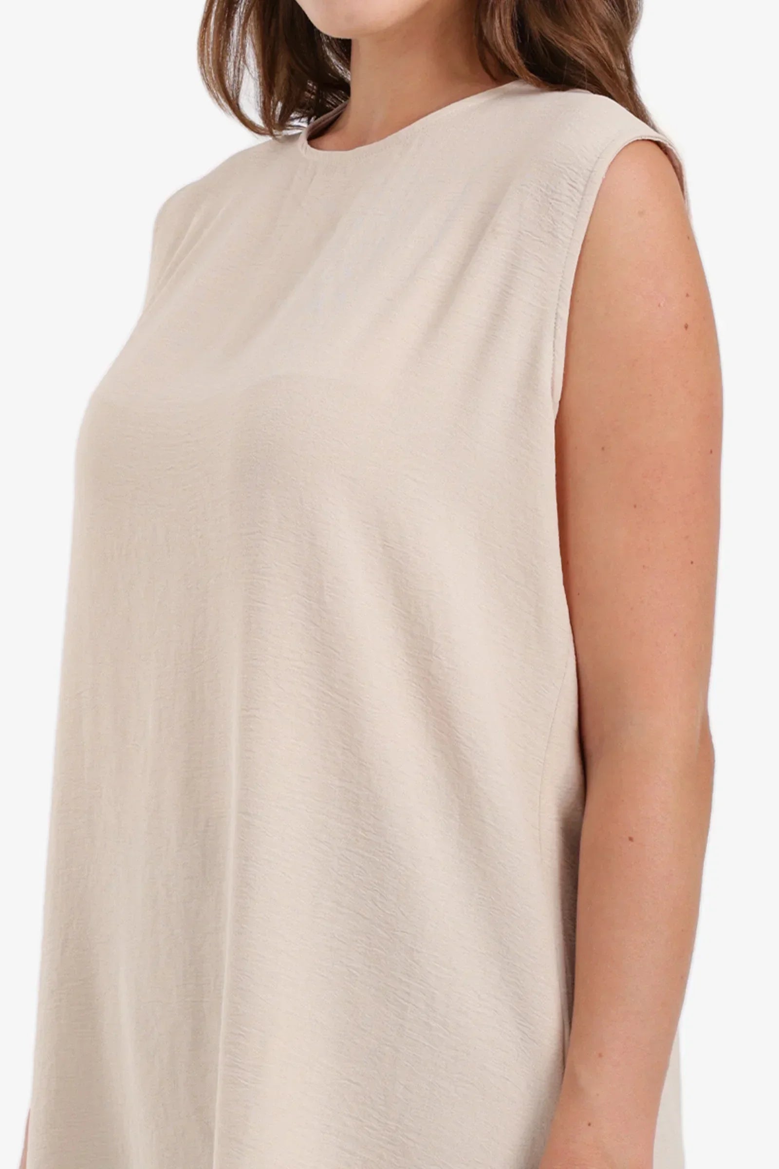 Carina - Sleeveless Oversized Blouse 3