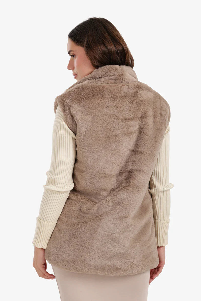 Carina - Open Neckline Sleeveless Vest 9